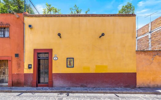 Casa Preciosa